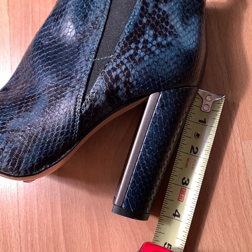 BCBG Max Azria Booties - Picture 10 of 11